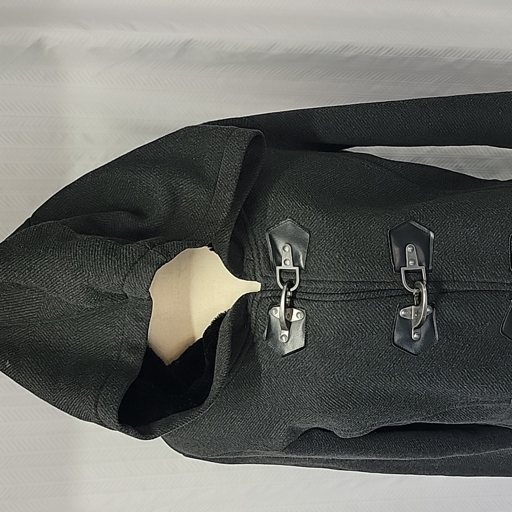 Infamous Hooded Jacket - Picture 4 of 12